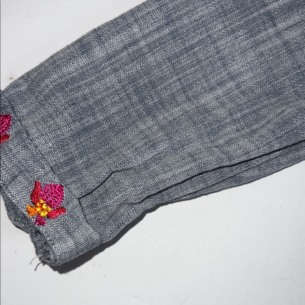 Preowned Khaadi Gray Dress with Colorful Embroidery - Picture 6 of 10
